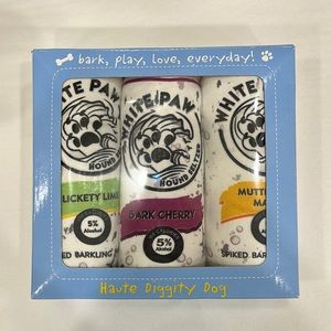 Haute Diggity Dog White Paw Toys